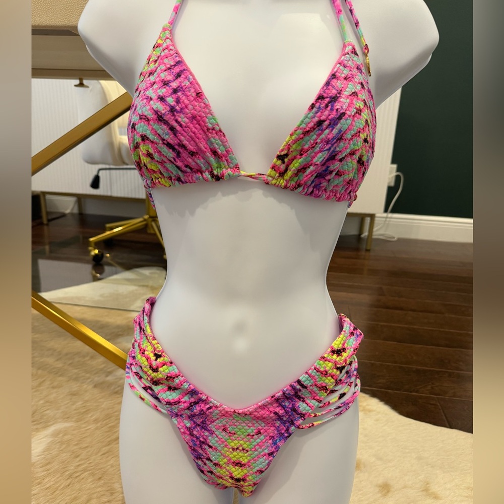 Luli Fami bikini